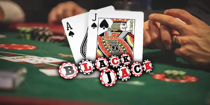 Biểu tượng đồ họa nổi bật trong game Blackjack tại Hit Club